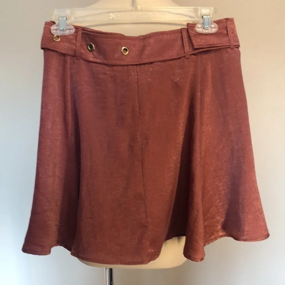 New‎ EASTNWEST LABEL Women's Small Dark Rose Crushed Satin Mini Skirt Flowy
